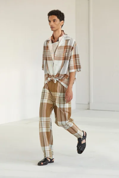 Look 42